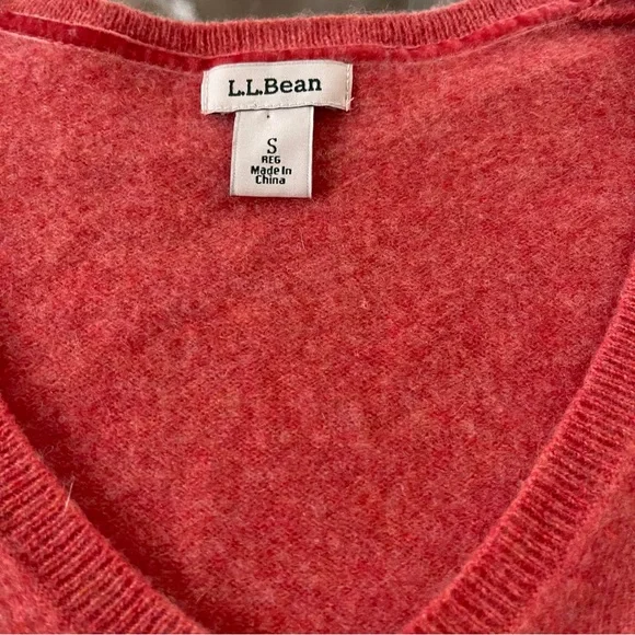 LL Bean Cashmere Sweater Small Coral V Neck Half Sleeve‎ Fuzzy Colorful Carrier - Picture 3 of 8